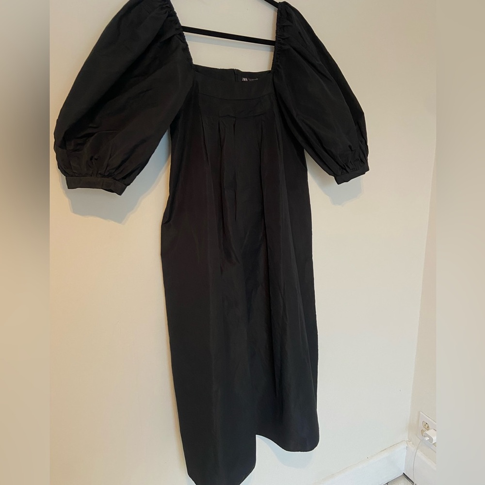Zara Balloon Short Sleeve Dress